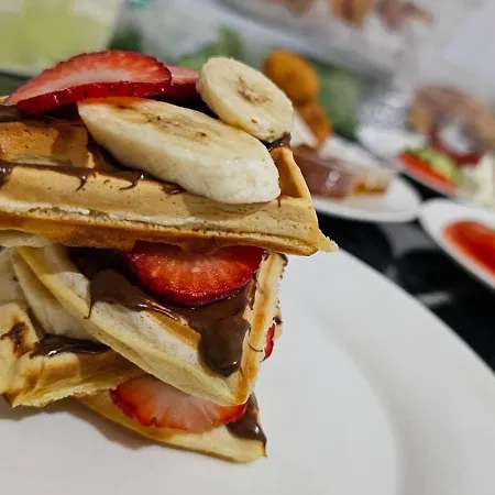 Apartamento Bob Marley Tirana