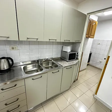 Bob Marley Apartamento Tirana