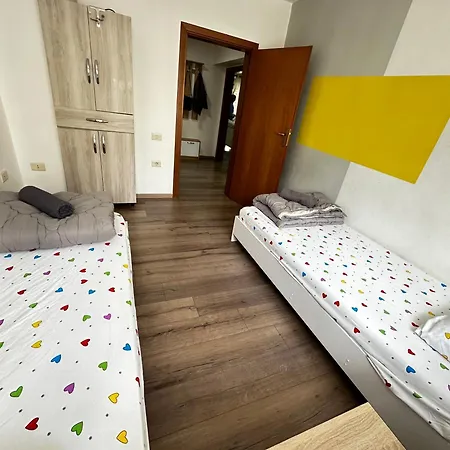 Bob Marley Apartment Tirana